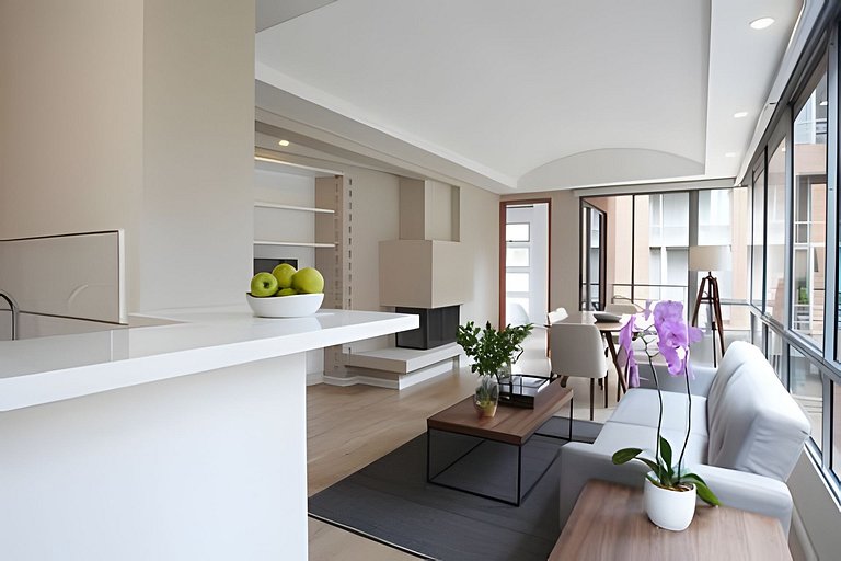 SOHO 304- Park 93
